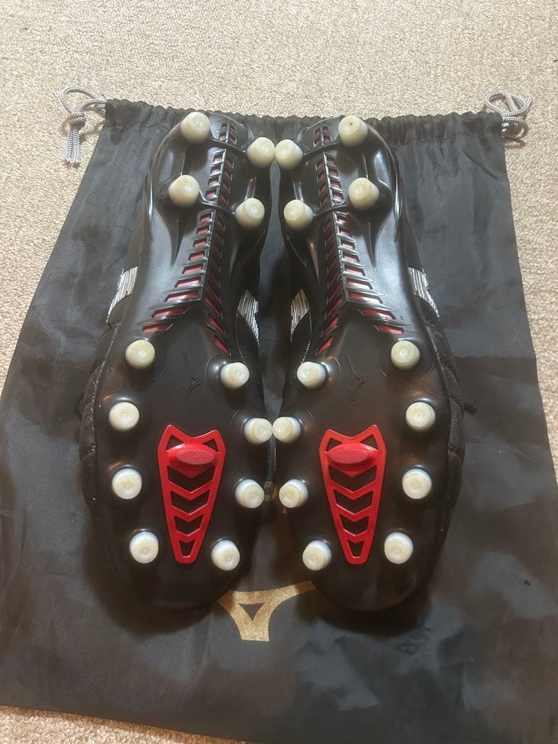 『美品』Mizuno モレリアNeo4　ブラック 値下げ交渉可能　即日発送