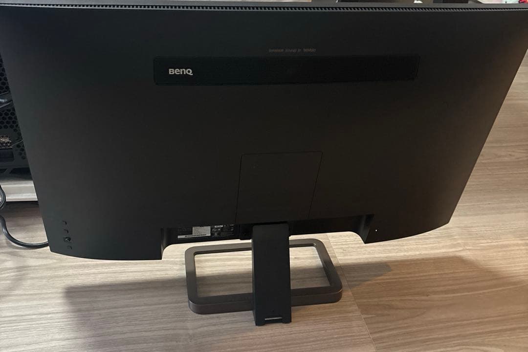 BenQ EW3280U 32インチ 4kモニター