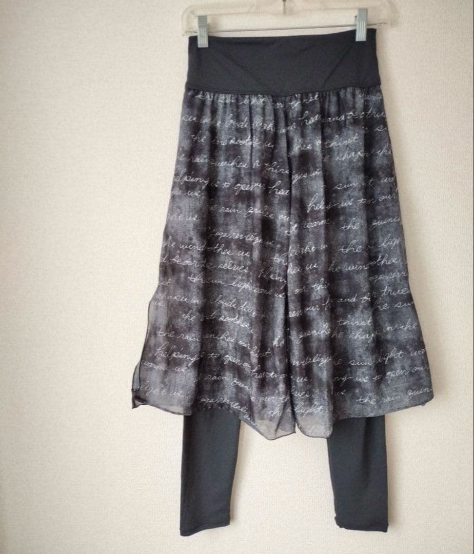 新品未使用　チャコット　chacott ヨガパンツ　シースルー　ヨガ　ピラティス