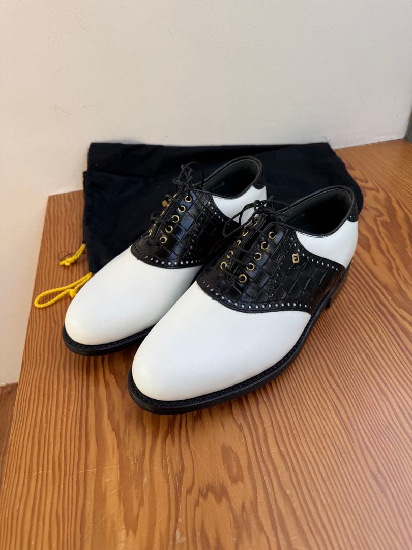 未使用　FootJoy クラッシックドライ　ゴルフシューズ