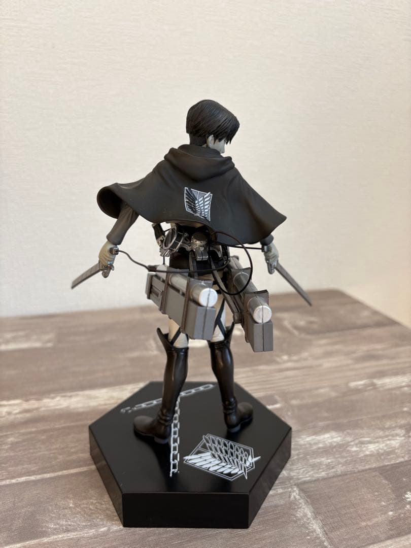 【限定品】 進撃の巨人 一番くじ くじ奪還作戦 ダブルチャンス リヴァイ