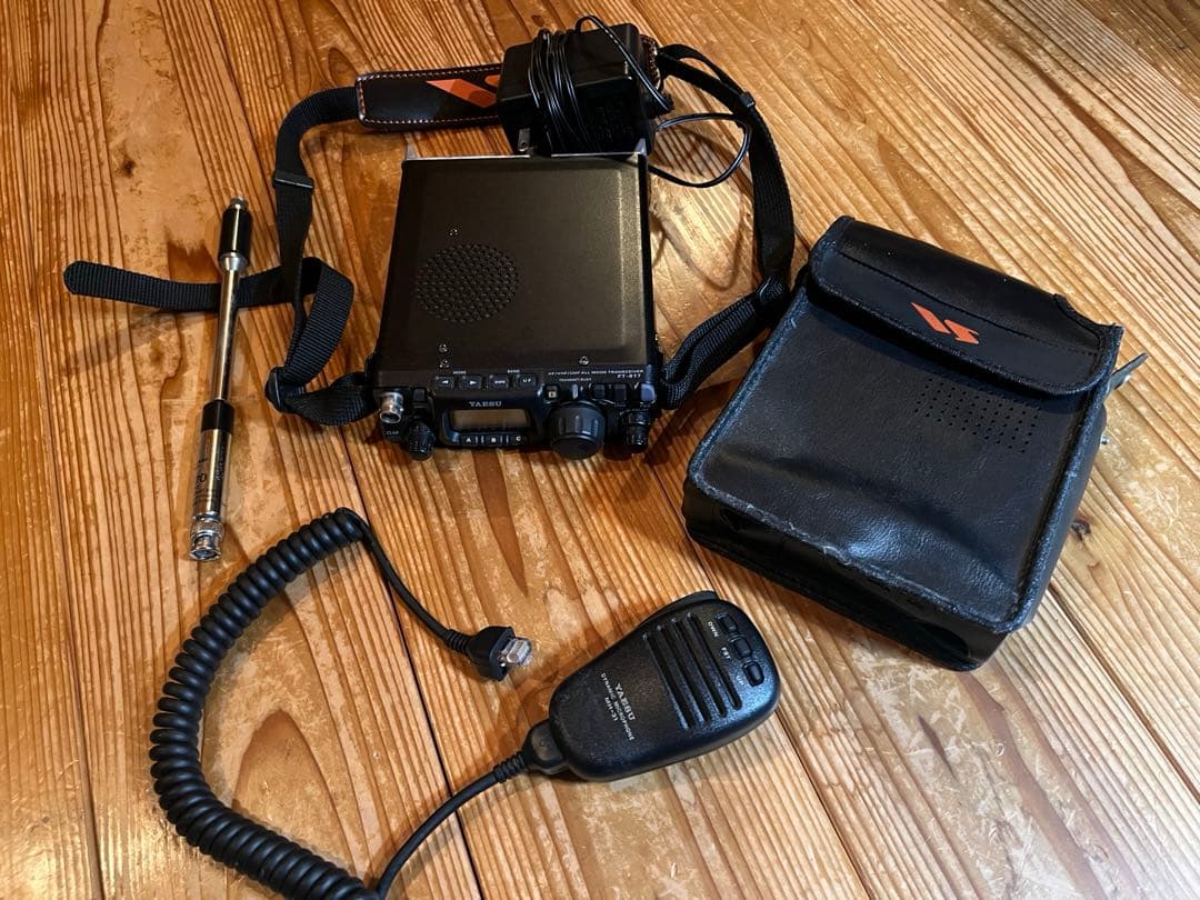 八重洲無線 YAESU 無線機 FT-817