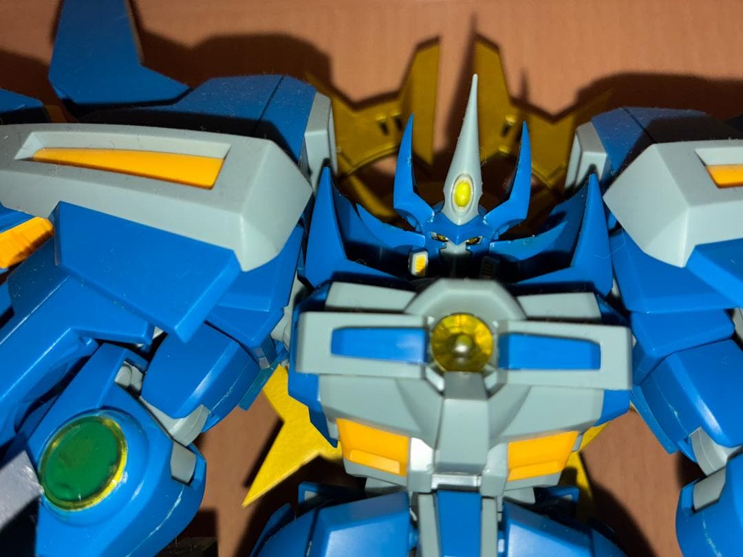 コトブキヤ製　S.R.G-S 050　ネオグランゾン 組立済品