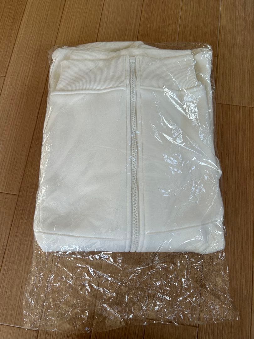 モーニング娘。ホワイト ジップアップパーカー