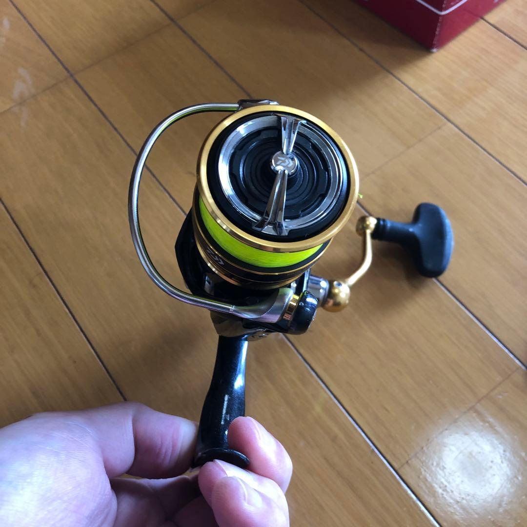 ダイワ　スピニングリール　エクセラー　レガリス