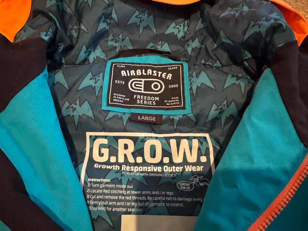 AIRBLASTERエアブラスター　キッズユース　Lサイズ　スノーウェア