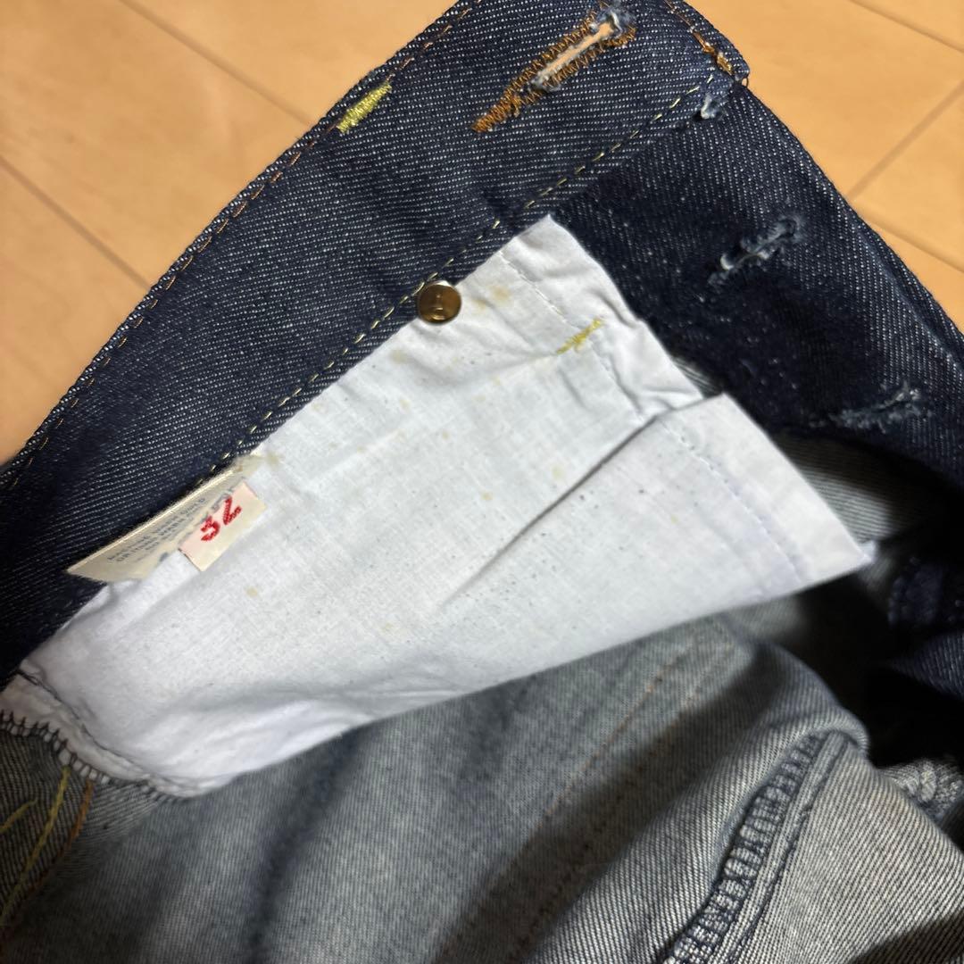 エヴィス　ストレートデニム　カジュアル　インディゴ　サイズ32