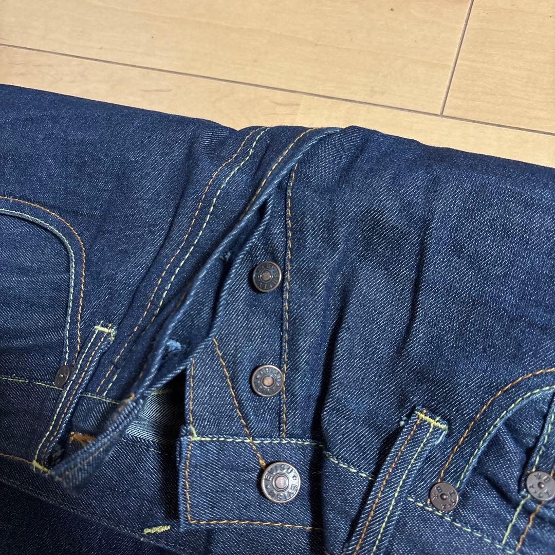 エヴィス　ストレートデニム　カジュアル　インディゴ　サイズ32