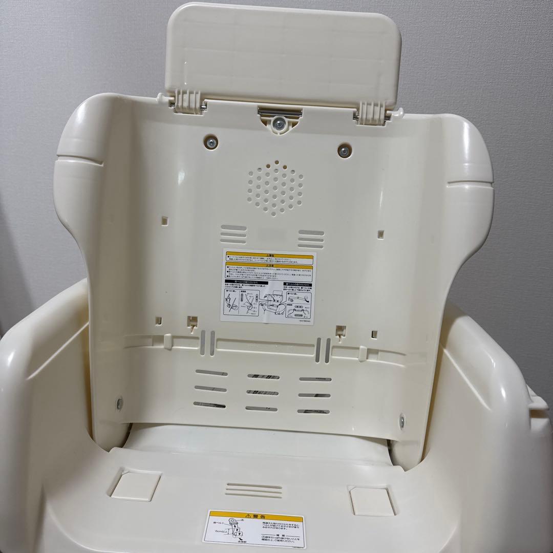 コンビ ネムリラ