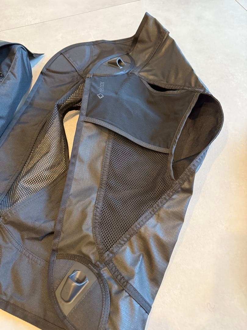 ヘリノックチェアONE(RE)ブラックエディション&ロッキングフット