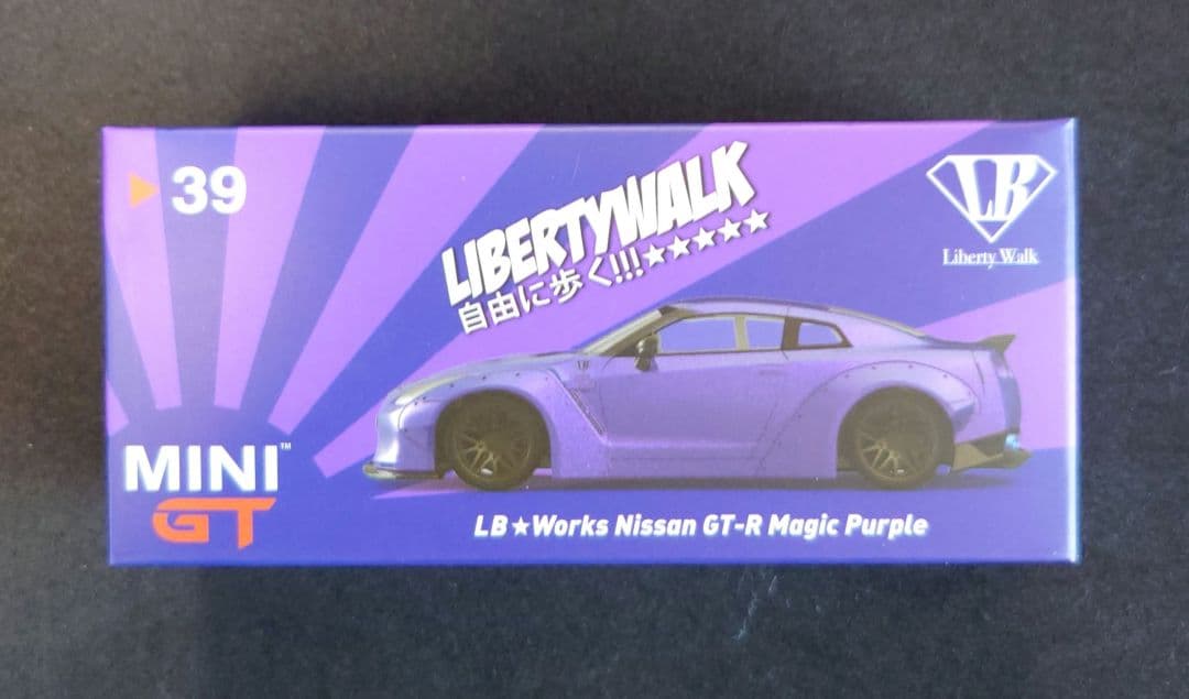 MINI GT LB★Works Nissan GT-R R35