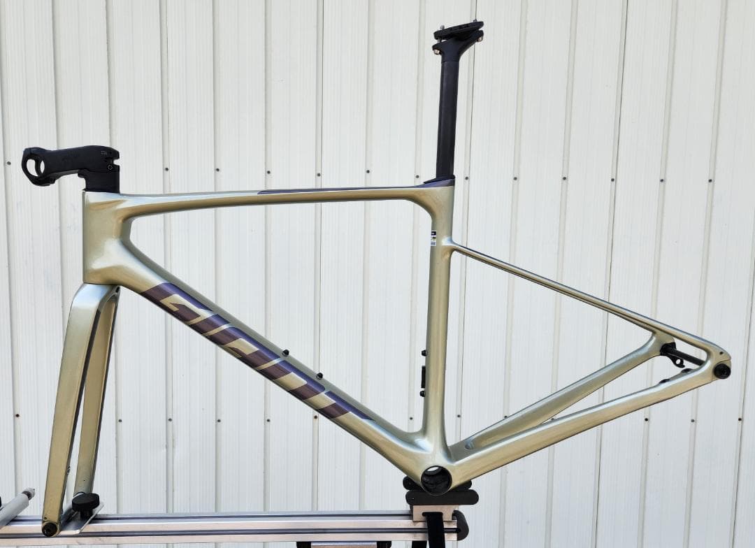 GIANT DEFY ADVANCED Sサイズ170cm前後