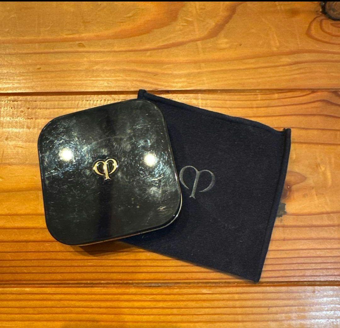 クレドポーボーテ プードルトランスパラントｎ2　コンパクトエサンシエルｎ　セット