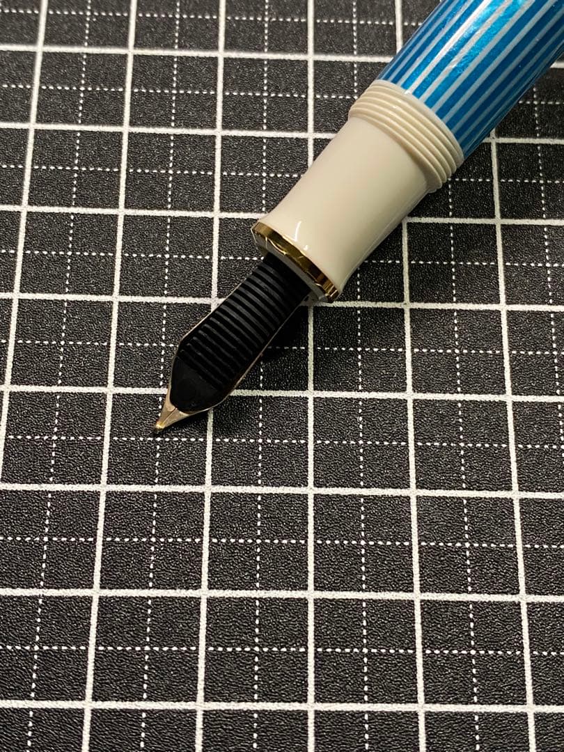 筆記具 Pelikan Souveran M600 Turquoise-white