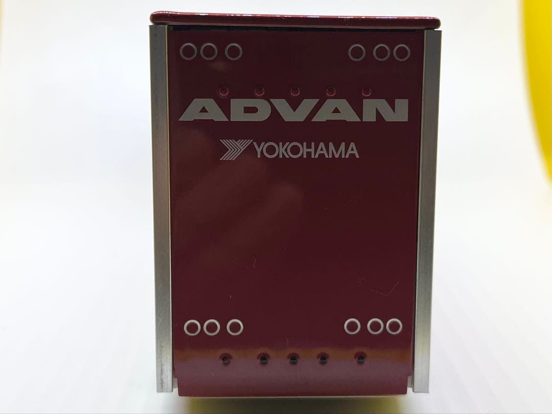 MINIGT 1/64 メルセデス アクターズ レーシングトランスポーター