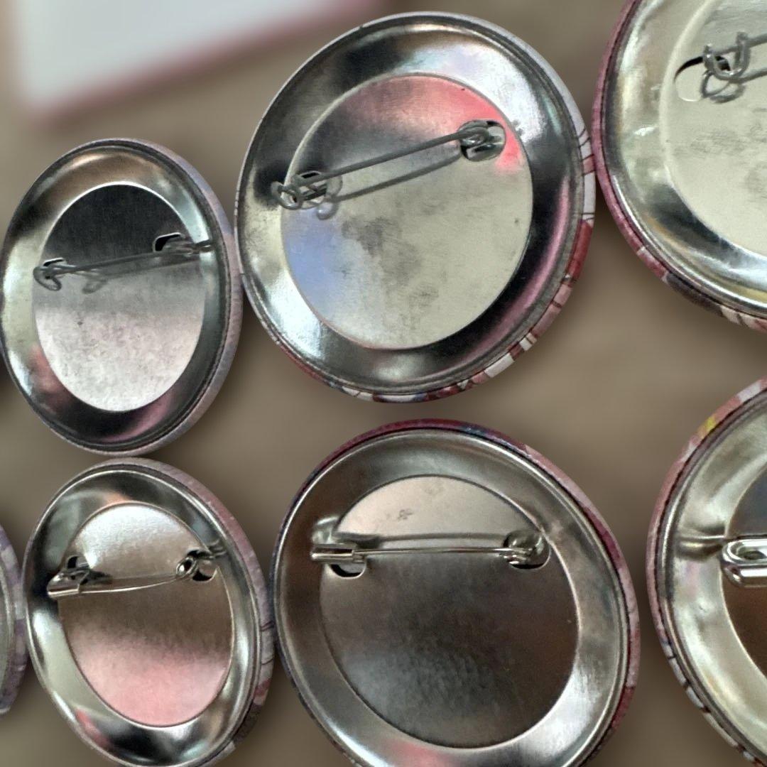 マジカルミライ 缶バッジ ワッペンバッジ 巡音ルカ