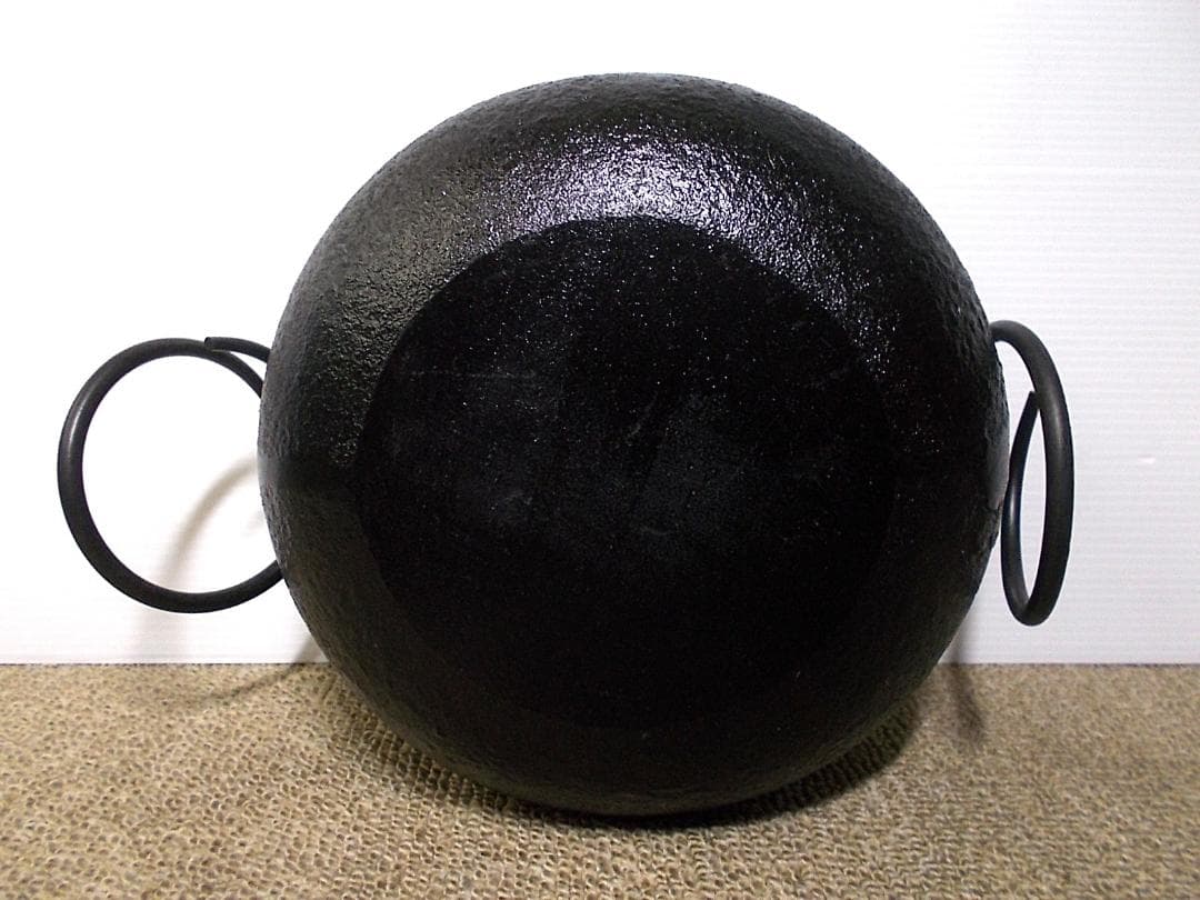 良品 未使用多数 茶道具 鉄鋳物 茶釜 五徳 風炉 釜環 おまけで織部敷板