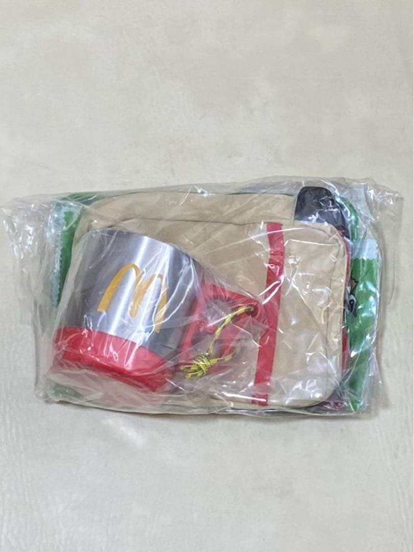 希少 マクドナルド 福袋 2021〜2026 / 6個⭐️金のマックカード付