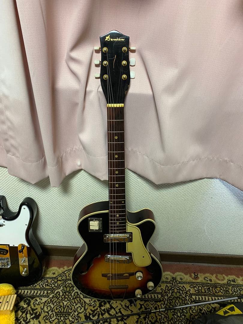 デミアン　ビンテージ