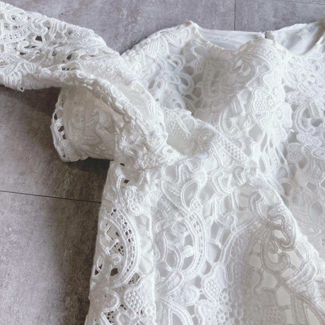 【極美品】TOMORROWLAND collection レーストップス　白　S