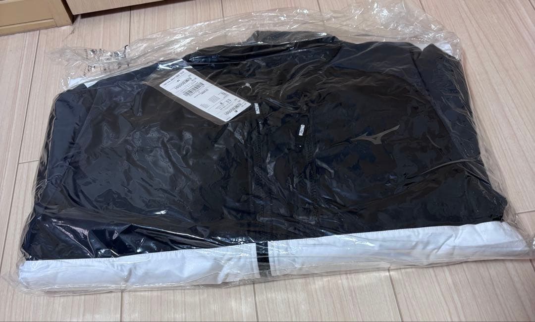 Mizuno 中綿ウォーマージャケットブラック/ホワイト