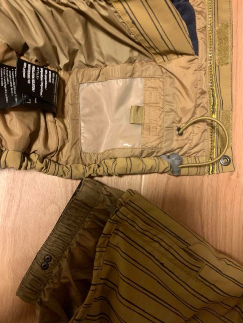 美品　Burton キッズ　スノーボード　ウェア 110 バートン　ストライプ