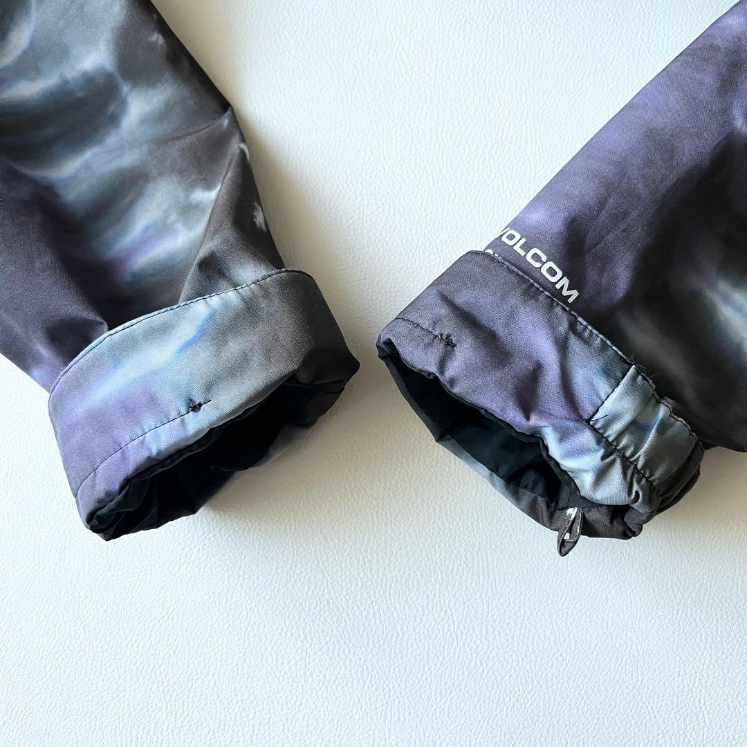 3282 ボルコム　ジャケット ゴアテックス 総柄　黒　青　XS