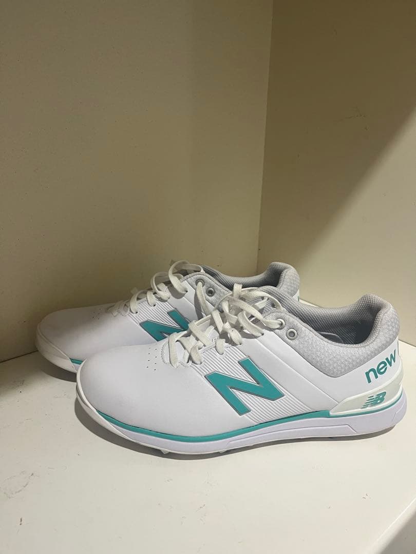 New Balance ゴルフシューズ ホワイト/ターコイズ