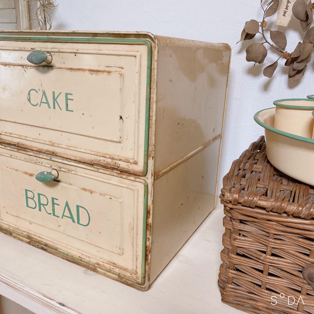 イギリスアンティーク ブレッド缶 ケーキ缶 2段 英字ロゴ入り アンティーク