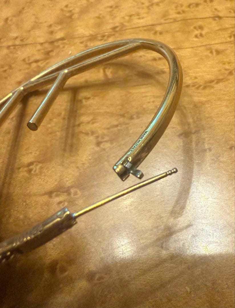 FENDI ゴールド フープピアス（片耳）