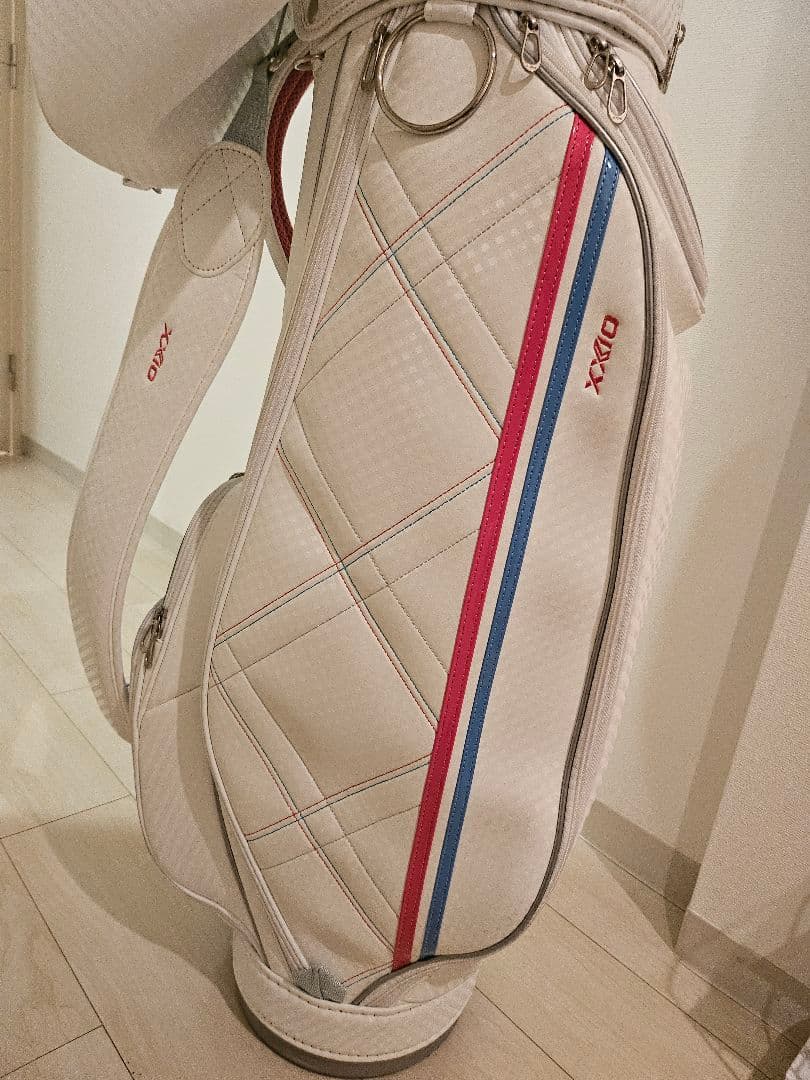 ゼクシオ★ゴルフバック