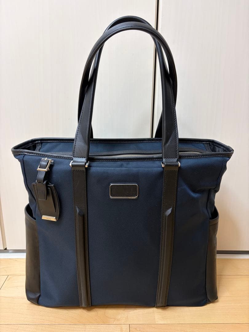 【TUMI】 ノース・サウス・トート