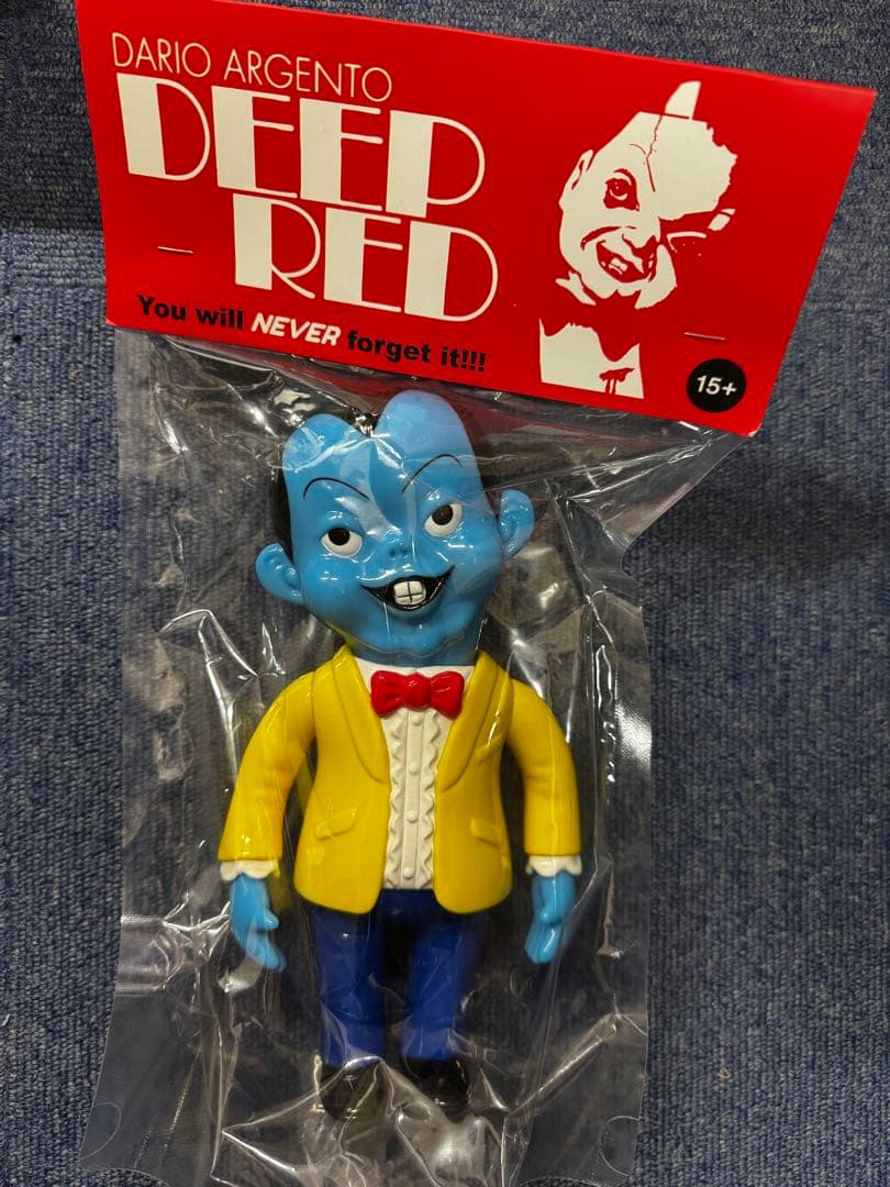 UNBOX HEADLOCKSTUDIO DEEP RED ソフビ