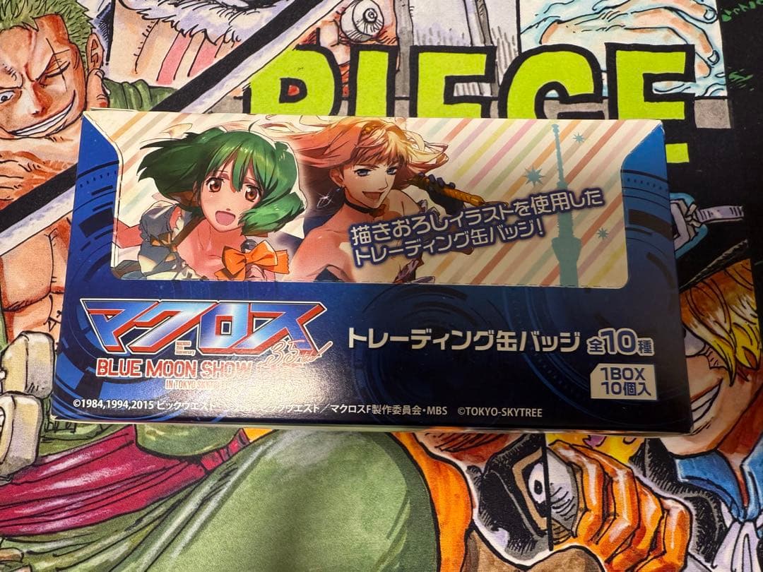 マクロス35th BLUE MOON SHOW CASE トレーディング缶バッジ