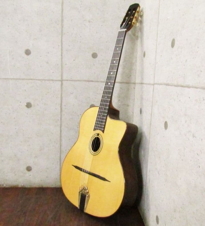 Y*U様 激レア 美品 Aria マカフェリギター 純正ハードケース付き MM-