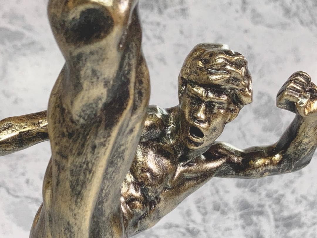 「ブルース・リー　銅像風 フィギュア　ブロンズ」jo-db