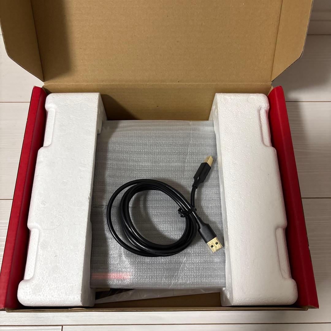 Akai Professional USB MIDIコントローラー