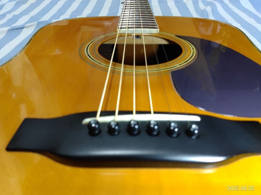 MORRISのドレッドノートタイプ・アコースティックギターW-30日本製美品です