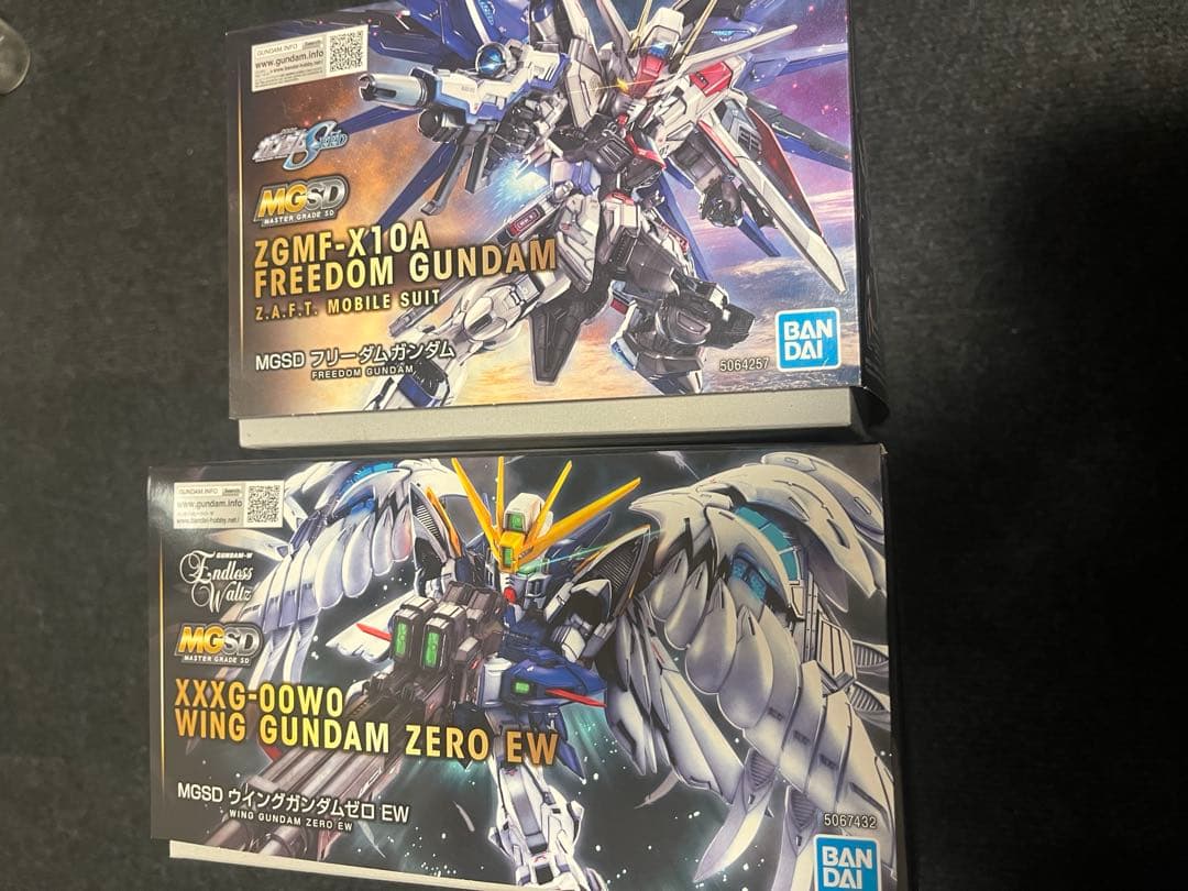 【2品セット】MGSD ウイングガンダムゼロ／フリーダムガンダム