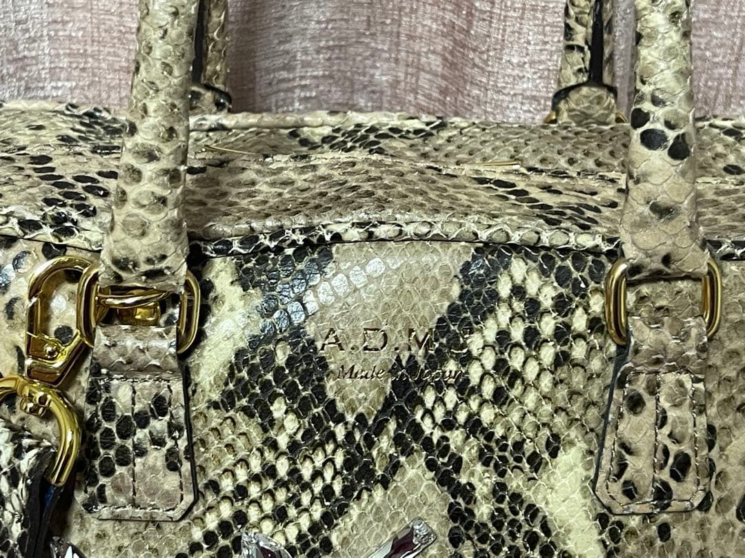 み*ば様 A.D.M.J. パイソン　スワロフスキー　ハンドバッグ