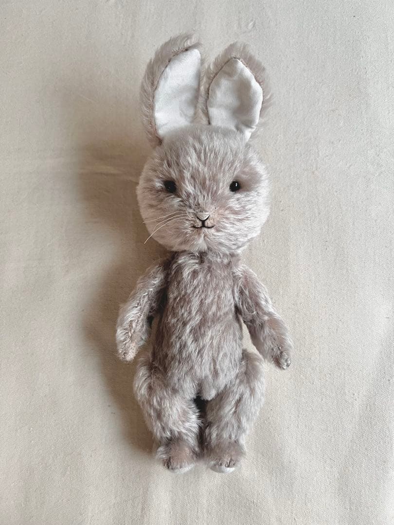 作家様　うさぎのぬいぐるみ　お洋服付き