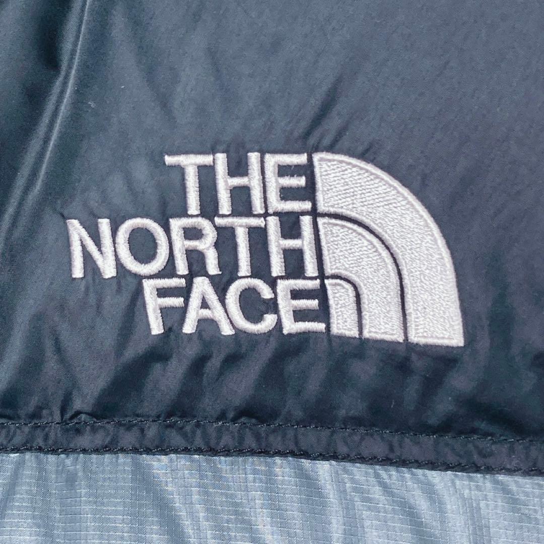 ノースフェイス ダウンジャケット ヌプシ ロゴ刺繡　700FP 灰 黒 L