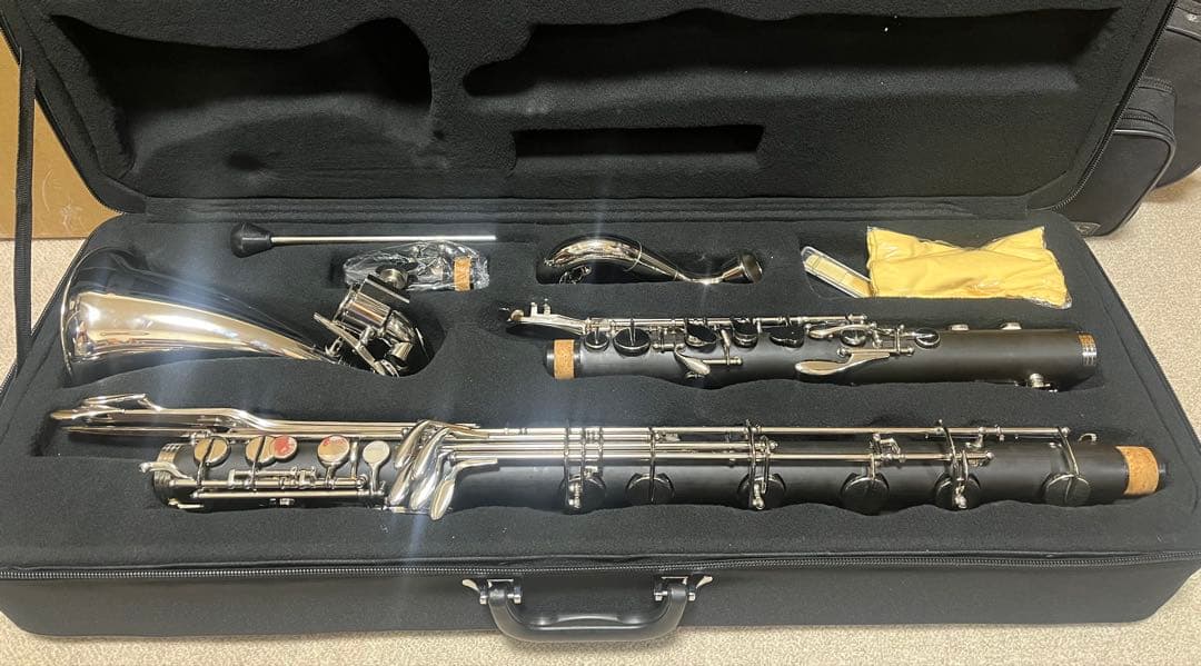 【新品】バスクラリネット LowC 樹脂製