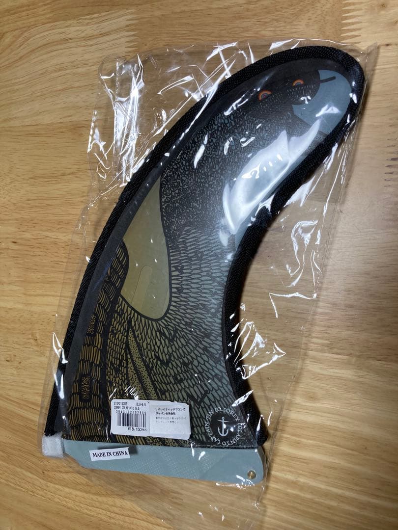 キャプテンテンフィン　COREY COLAPINTO サーフボードフィン 9.5