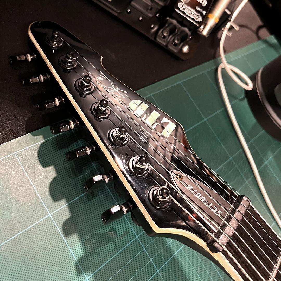 LTD SCT-607B（バリトンスケール7弦ギター）