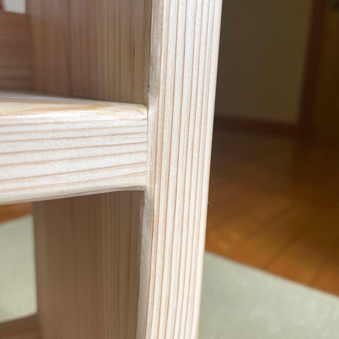 杉のハンドメイド 新作「角のない優しいシェルフ」無垢 収納 本棚 ラック