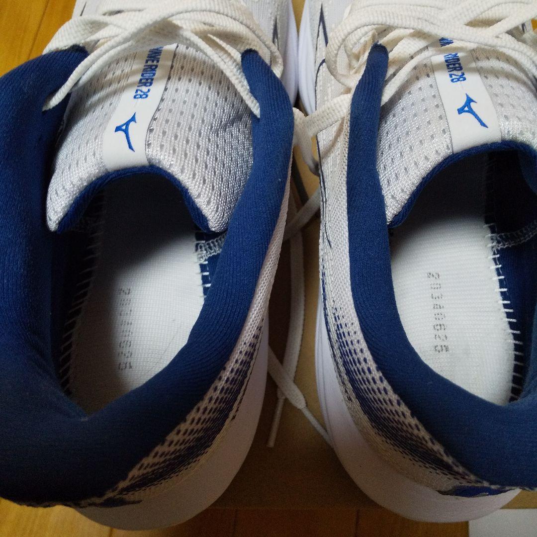 ミズノ ウェーブライダー28