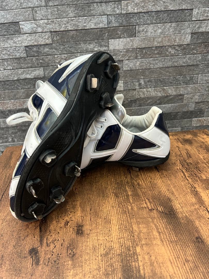 ハタケヤマ　野球スパイク 26 センチ