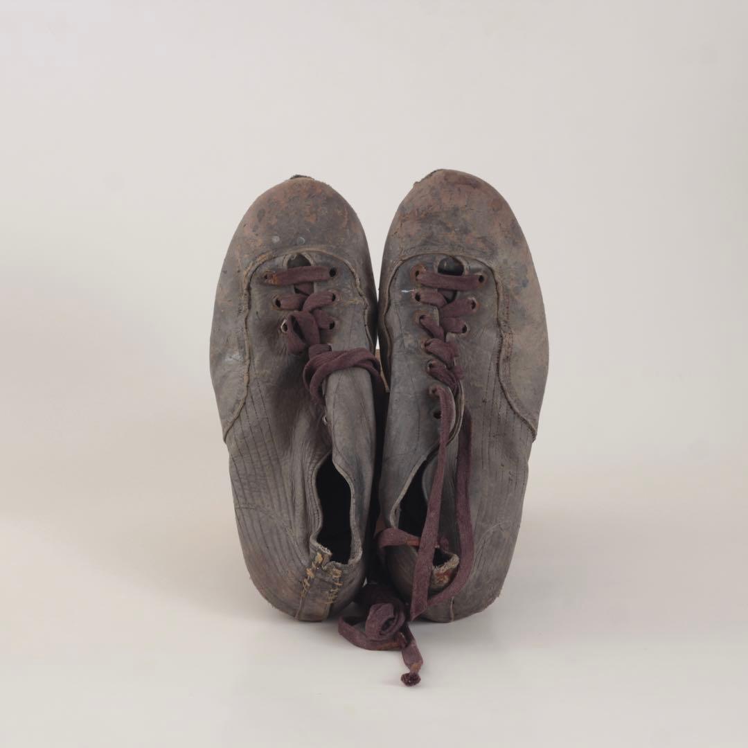 古い 野球 スパイク 古道具 アンティーク オブジェ