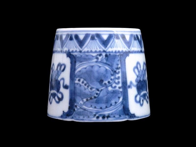 古伊万里　染付　窓絵　宝珠に宝巻の図　蕎麦猪口　D560AS-CYj